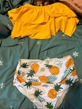 Yellow Ruffle Bikini Top with Pineapple Print High-Waist Bottoms